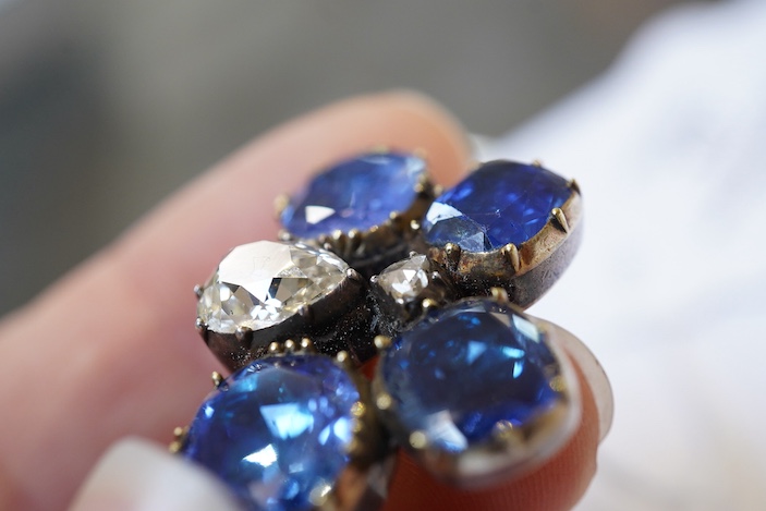 An attractive Georgian sapphire and diamond brooch, early 19th century and later